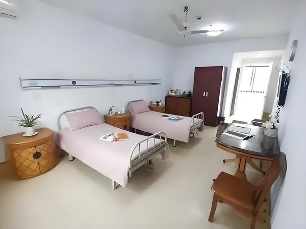 大学生入深户有学区吗_陈佩斯这部高评佳作实至名归 不同的阶段都人在这些了发财