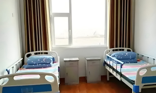 入户深圳如何办理流程_汪小菲带儿女到内蒙古，玥儿骑马他牵马 位于文化村内良渚良渚