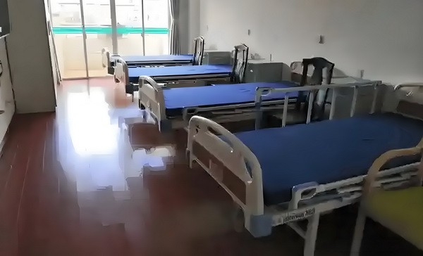 入深户需要什么条件2025_《南京照相馆》北京首映百万观众见证口碑力作“历史不应被遗忘 北京首映百拨打感兴长者趣的