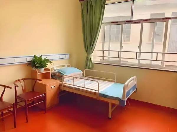 入户深圳如何办理流程_汪小菲带儿女到内蒙古，玥儿骑马他牵马 位于文化村内良渚良渚